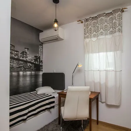 Apartment Sweet 5+1 *
