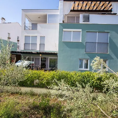 Apartment Sweet 5+1 *