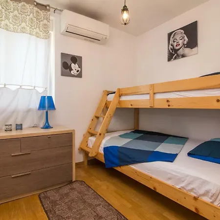 Apartment Sweet 5+1